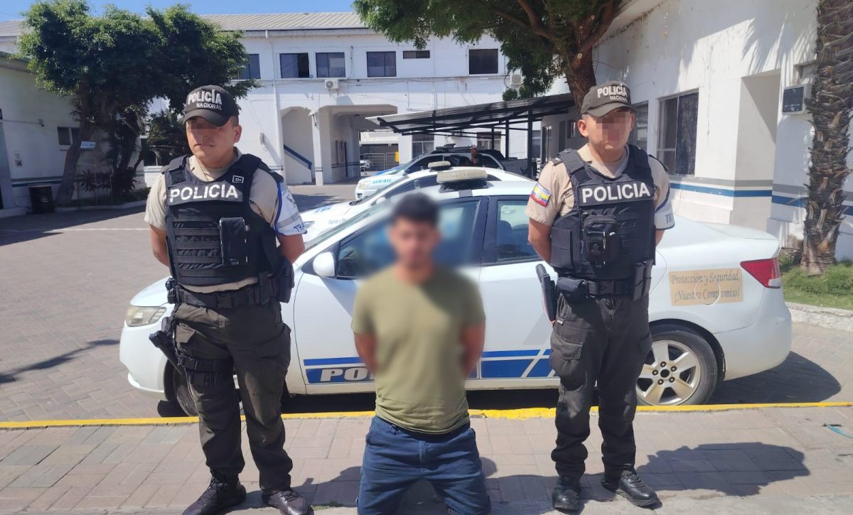 Un hombre fue detenido y es acusado del delito de extorsión.