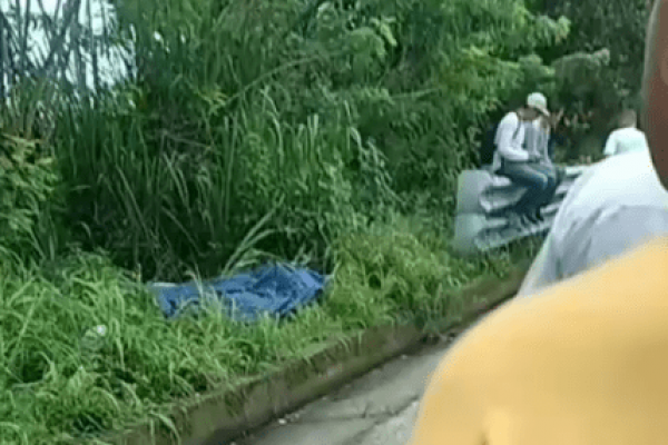 Hallan cadáver con signos de tortura en la vía Santo Domingo - El Carmen