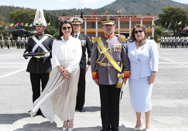 Henry Delgado asumió este miércoles el cargo de comandante general del Ejército Ecuatoriano. (Ejército Ecuatoriano).