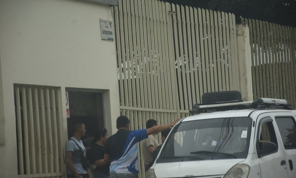 Hombre de 24 años muere por disparo en la cabeza en Santo Domingo