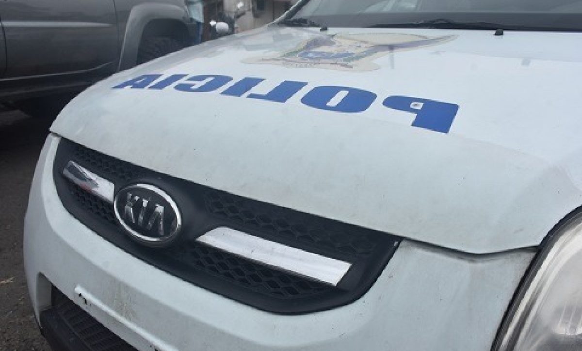 Hombre fue aprehendido por agresión física y amenazas con arma blanca en Santo Domingo