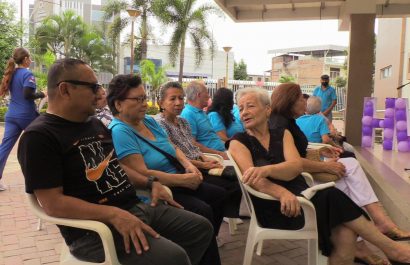 Hospital Verdi Cevallos de Portoviejo realiza casa abierta por el Día Mundial del Alzheimer