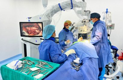 Hospital de Durán realiza exitoso retiro de tumor medular con nueva tecnología
