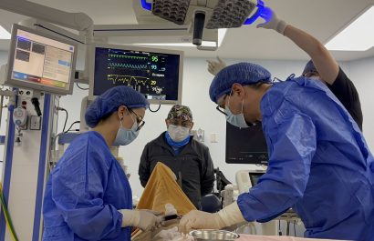 Hospital de Loja realiza primera cirugía compleja de derrame pericárdico en niña de nueve años