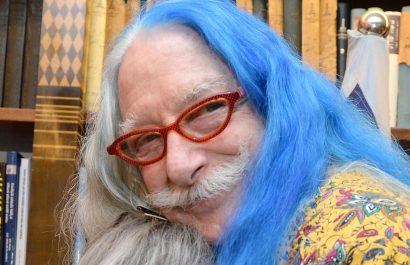 El 28 de Mayo de 1945, en Washington, EEUU, nacía Hunter Doherty Adams, mas conocido como Patch Adams el médico de la Risa.