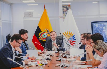 IESS y Asociación de Clínicas Privadas presentan observaciones a las reformas a la Ley de Salud
