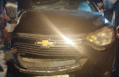 Carro implicado en accidente