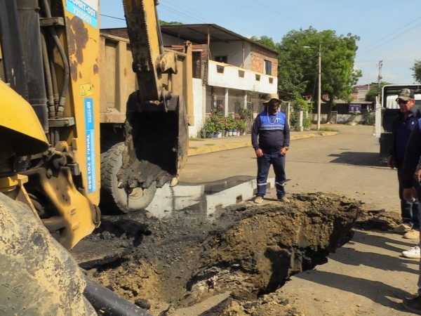 Van once socavones en seis sectores de Portoviejo