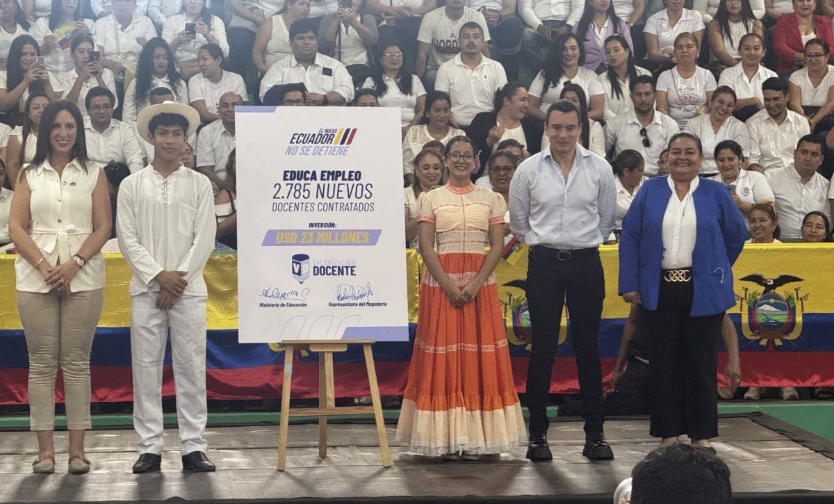 Gobierno dio la bienvenida a docentes que ingresaron al Sistema Educativo