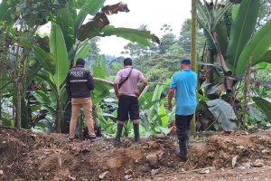 Identifican a hombre hallado sin vida en barranco de Santo Domingo de los Tsáchilas