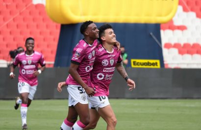 Independiente del Valle derrota por 3-0 a Universidad Católica y se consolidad como líder