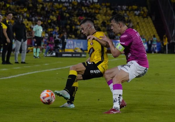 Independiente del Valle y Barcelona SC se juegan su última oportunidad para clasificar a los octavos de final de la Copa Libertadores.