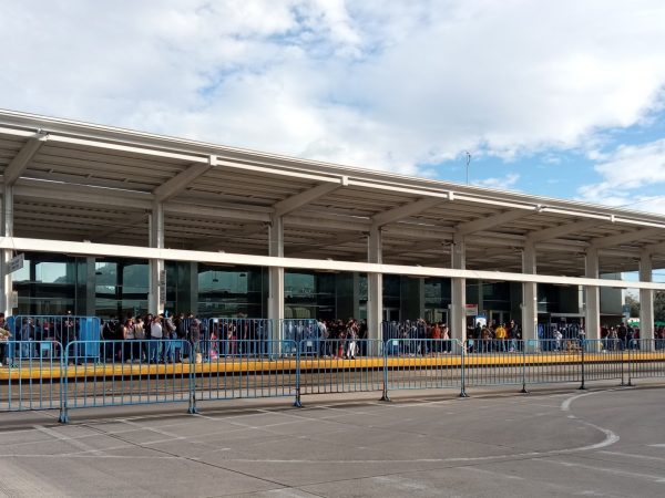Inicia segunda fase de renovación en paradas del Trolebús de Quito