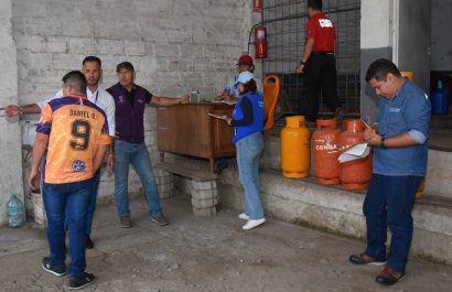 Intendencia y ARCH controlan precios del gas en Santo Domingo depósito sancionado por incumplir tarifa oficial