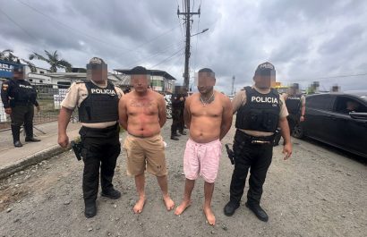 Intentaron huir en carro robado, pero terminaron detenidos tras persecución en la vía a Quevedo
