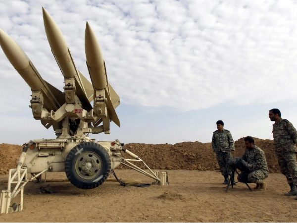 Irán advirtió este miércoles que atacará bases militares estadounidenses en Oriente Medio si se desata un conflicto con Estados Unidos.