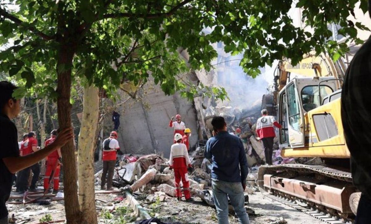 Israel bombardea la sede de la televisión pública iraní