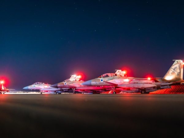 Israel bombardeó una zona cercana a un complejo nuclear de agua pesada cerca de las ciudades de Arak y Khondab, al oeste de Irán,