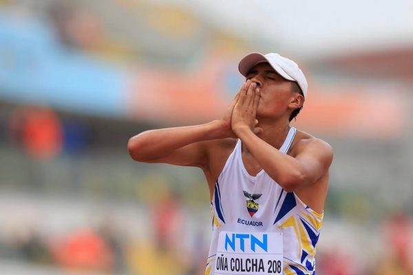 Iván Oña supera récord Sudamericano U20 de Jefferson Pérez después de 31 años