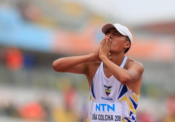 Iván Oña supera récord Sudamericano U20 de Jefferson Pérez después de 31 años