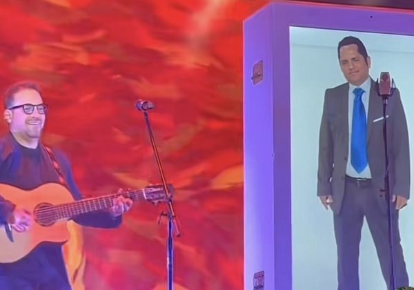 En redes sociales se han compartido videos del concierto de Juan Fernando Velasco y Julio Jaramillo.