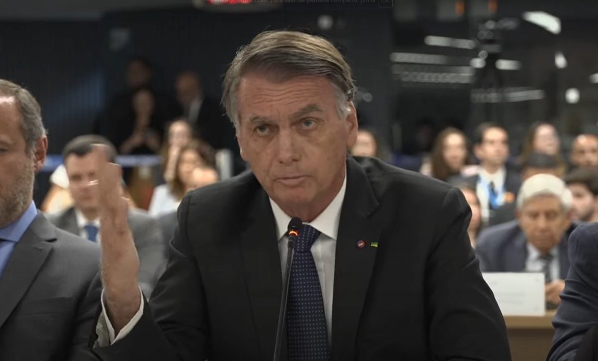 Jair Bolsonaro fue diagnosticado con “intensa esofagitis” tras una crisis de hipo y vómitos