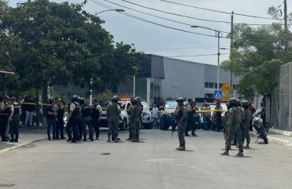 Jeison Bravo Cedeño, presunto asaltante, resultó herido tras una persecución policial en Manta, luego de presuntamente participar de un asalto.