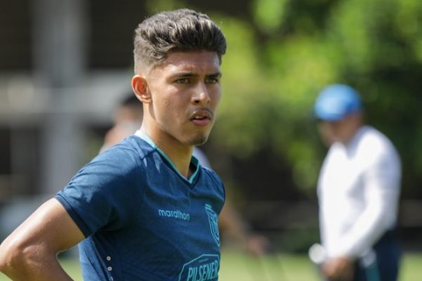 Jeremy Sarmiento jugador ecuatoriano en un entrenamiento con la selección. FOTO: La Tri
