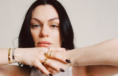 Jessie J impacta al mundo con la noticia de su diagnóstico de cáncer de mama temprano