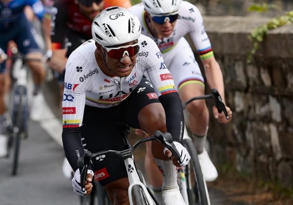 Jhonatan Narváez se prepara para debutar en el Tour de Francia 2025 junto a Pogacar