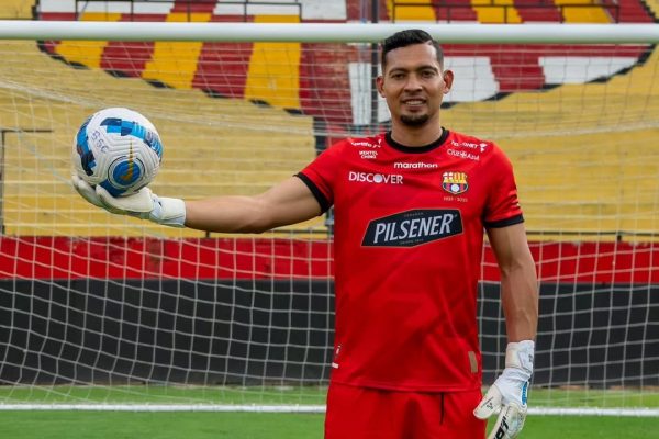 José David Contreras fue fue operado y será baja en Barcelona SC