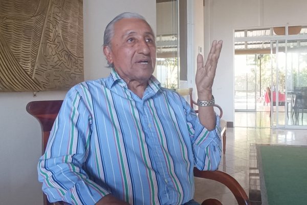 Joselías Sánchez Ramos, tiene claro su propósito: educar y rescatar la historia e identidad del pueblo cholo ecuatoriano.