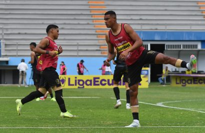 Jostin Alman, jugador del Manta FC.