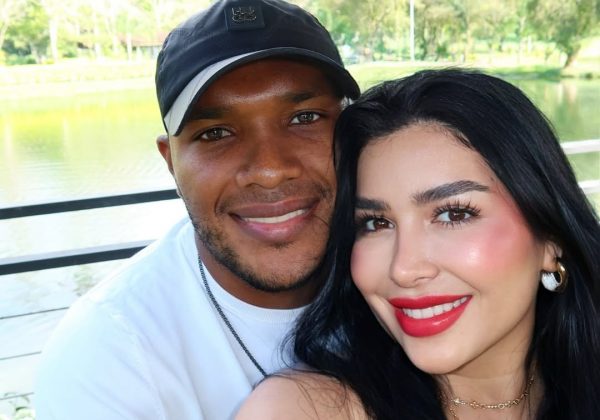 Juan Luis Anangonó recibe apoyo de su pareja Ana María Rojas tras incidente con Alexy Vega