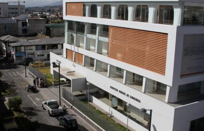 Juez de La Maná bajo investigación por liberar a presunto miembro de grupo delictivo
