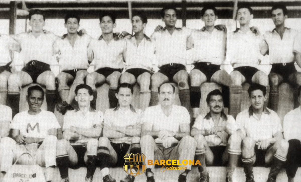 La plantilla de jugadores que actuaron en Barcelona en 1950.
