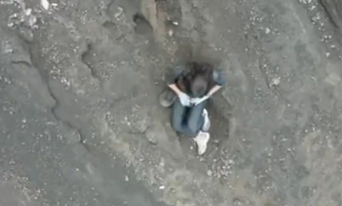Juliana Marins, una turista brasileña de 26 años, permanece desaparecida desde el sábado tras caer por un acantilado.