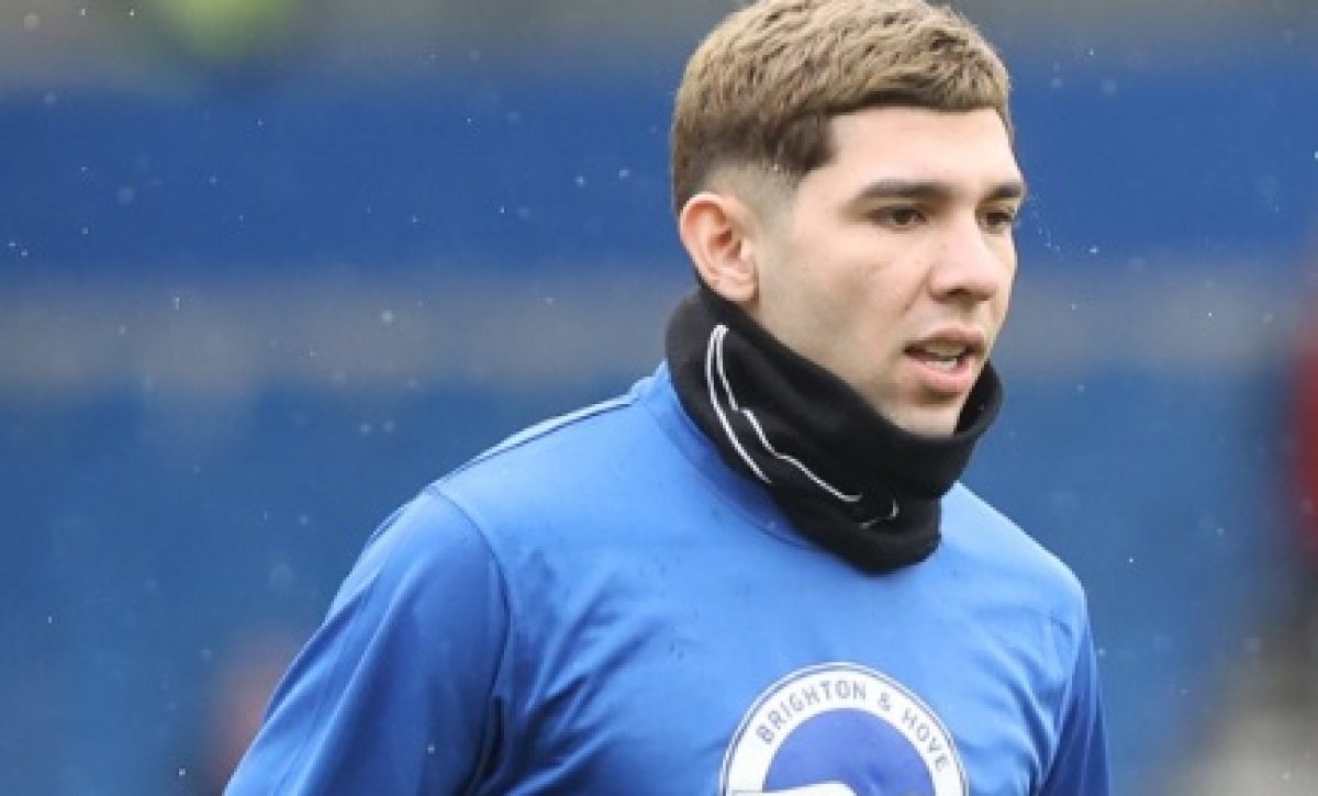 Julio Enciso es un atacante versátil que se mueve con soltura entre el mediapunta, el extremo y el segundo delantero. FOTO: Brighton