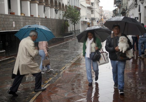 Julio iniciará con lluvias y alta humedad en Ecuador, según reporte del clima