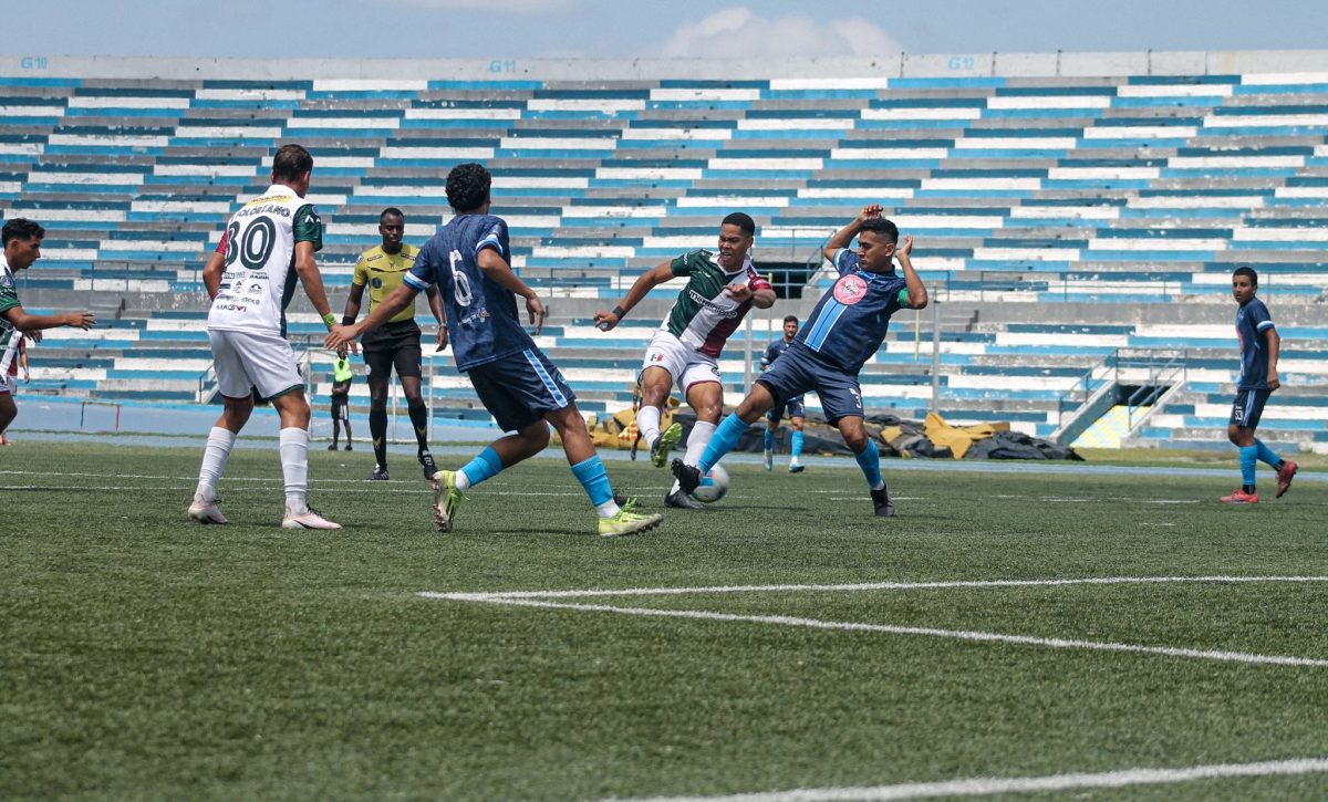 Juventud Italiana golea 5-0 a Santa Elena y avanza a 16avos de final