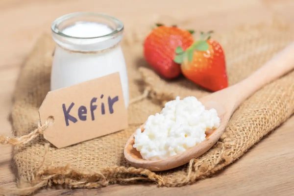 ¿Por qué todos hablan del kéfir? Conoce sus secretos saludables