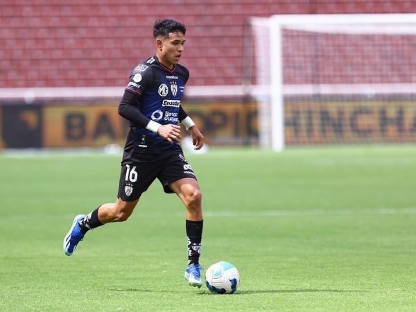 Kendry Páez se une a entrenamientos de Chelsea en el Mundial de Clubes