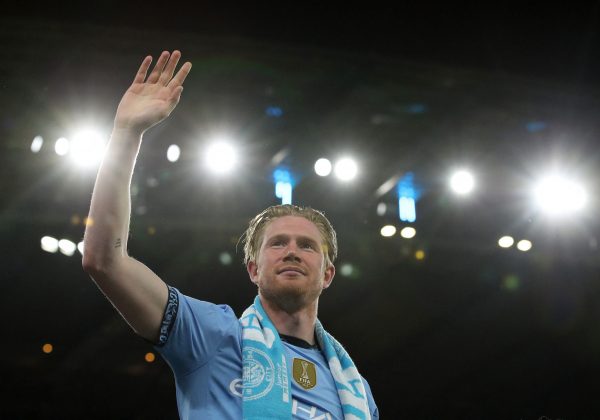 Kevin De Bruyne se despide del Etihad con victoria del Manchester City