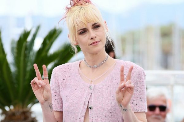 Kristen Stewart enfrentó considerables obstáculos para debutar como directora en "La Cronología del Agua".