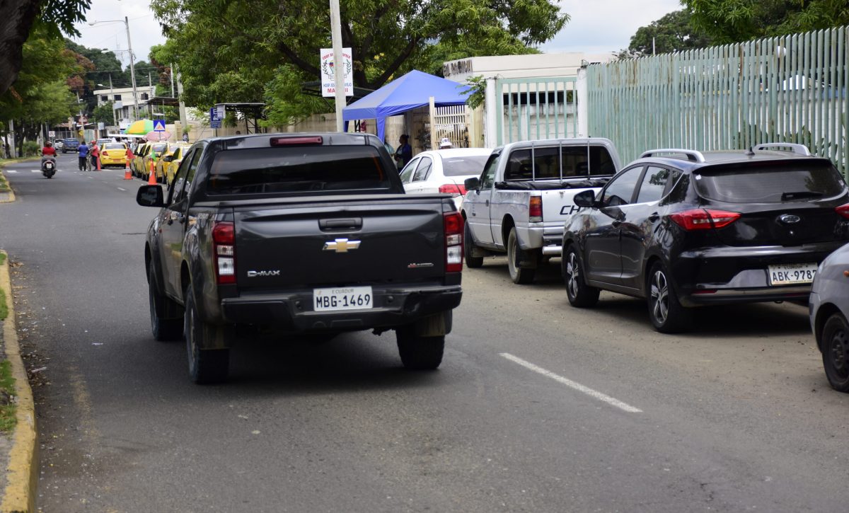 Así está el tráfico en Portoviejo hoy: Las cuatro avenidas más congestionadas