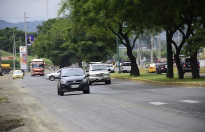 Viernes de tráfico: las avenidas más críticas en Portoviejo al cierre de la jornada