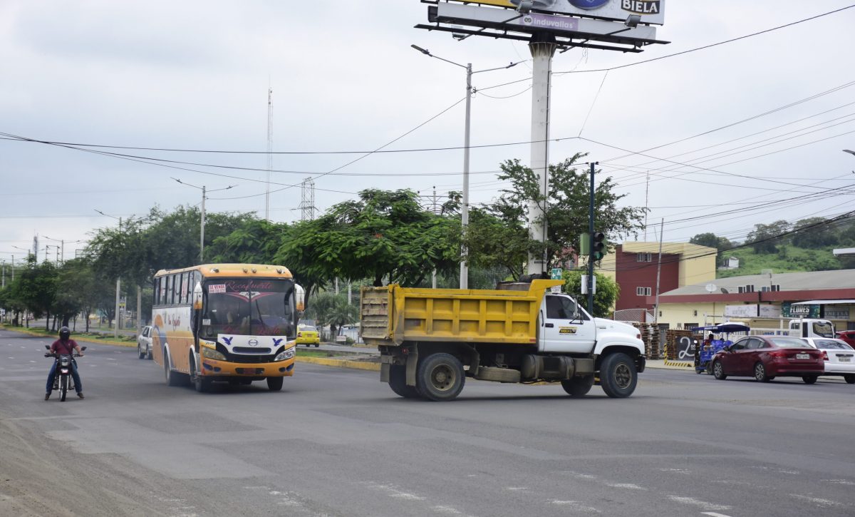 ¿Atascado en Portoviejo? Estas son las avenidas con más tráfico este viernes