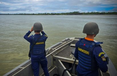 La Armada de Colombia realiza operativos para lograr la seguridad y combatir el narcotráfico. FOTO Armada de Colombia