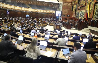 La Asamblea Nacional aprobó una resolución para fortalecer la atención en el sistema público de salud bajo el mandato de Daniel Noboa
