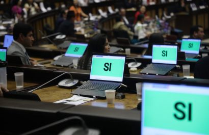 La Asamblea Nacional aprueba la ley que dignifica el trabajo del hogar